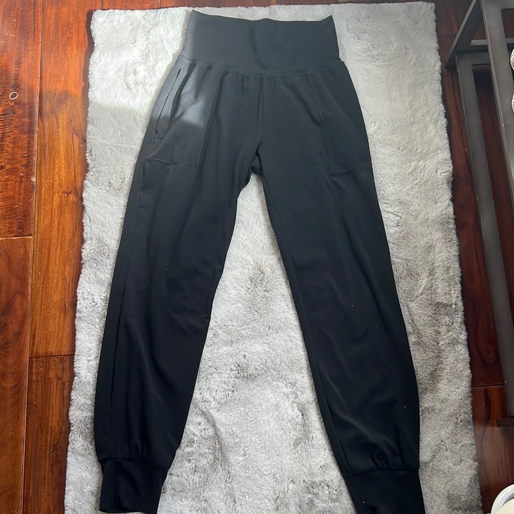 Salutation Jogger- Athleta